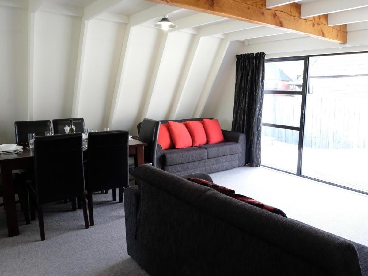 Central Ski Chalet - Ohakune Holiday Home ภายนอก รูปภาพ